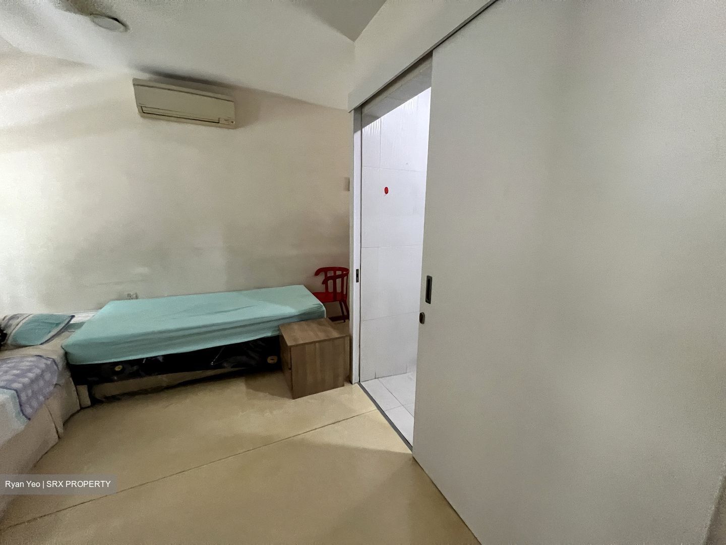Hong Leong Garden (D5), Terrace #403518991